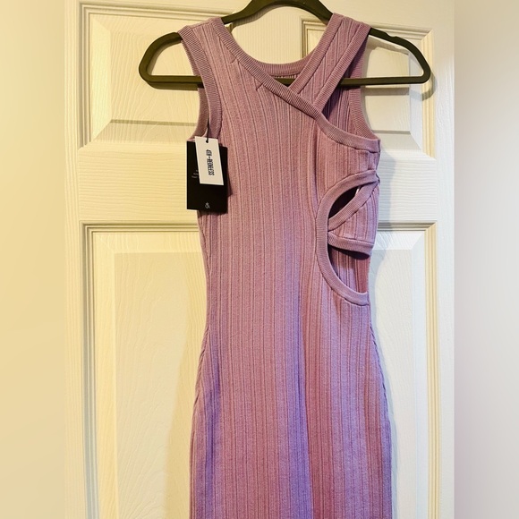 New! Form Fitting Dress - Picture 4 of 6